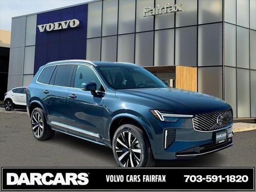 2025 Volvo XC90 B6 Core