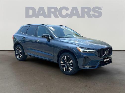 Denim Blue Metallic 2026 Volvo XC60 B5 Plus