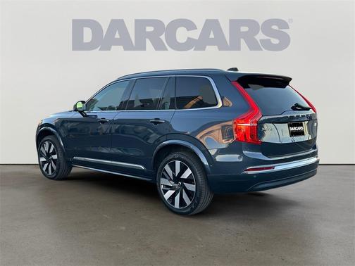 2024 Volvo XC90 Recharge Plug-In Hybrid T8 Plus Bright Theme 7-Seater