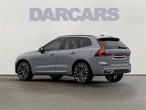 2026 Volvo XC60 B5 Ultra