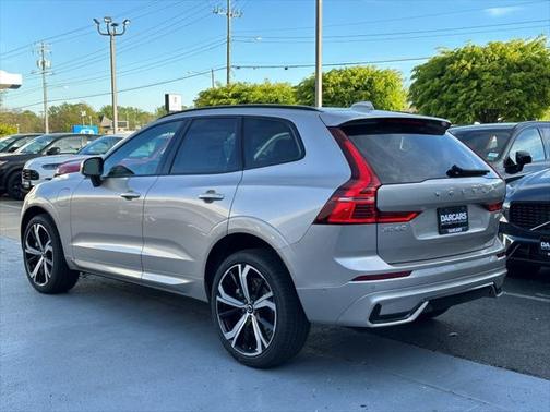 2025 Volvo XC60 Plug-In Hybrid T8 Ultra
