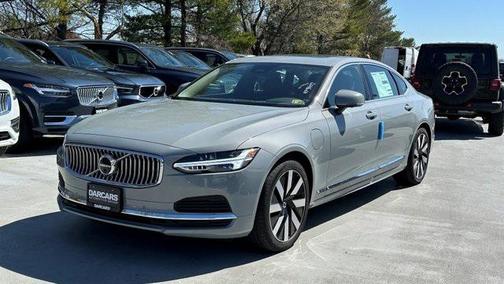 2024 Volvo S90 Recharge Plug-In Hybrid T8 Ultimate