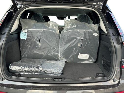 2025 Volvo EX90 Twin Motor Plus