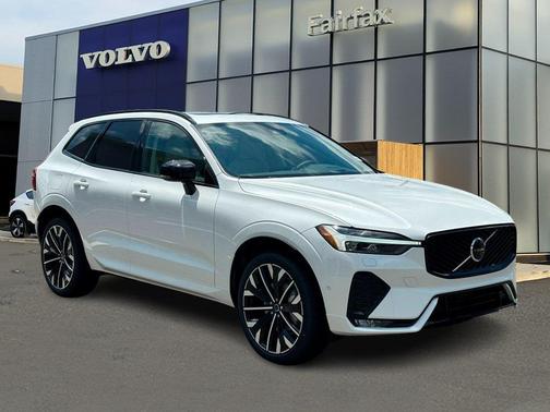 2026 Volvo XC60 B5 Ultra