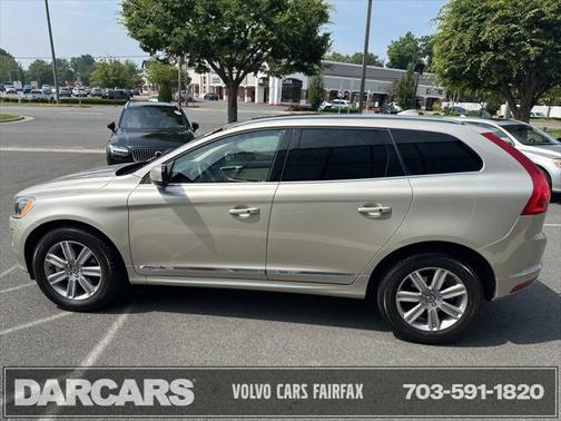 2017 Volvo XC60 T5 Inscription