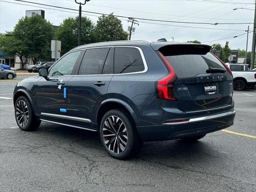 2025 Volvo XC90 Plug-In Hybrid T8 Plus 6-Seater