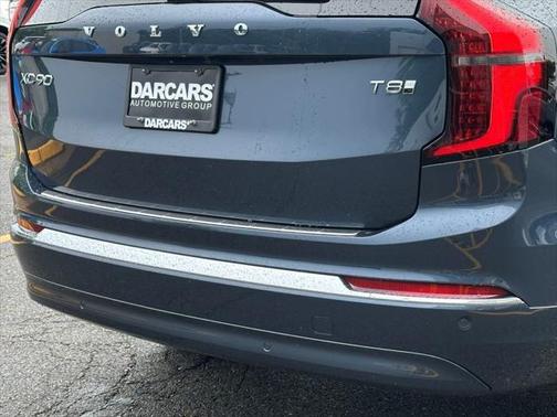 2025 Volvo XC90 Plug-In Hybrid T8 Plus 6-Seater