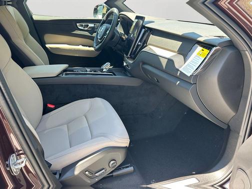 Mulberry Metallic 2026 Volvo XC60 Plug-In Hybrid Plus, T8 AWD Electric/Gasoline, Dark