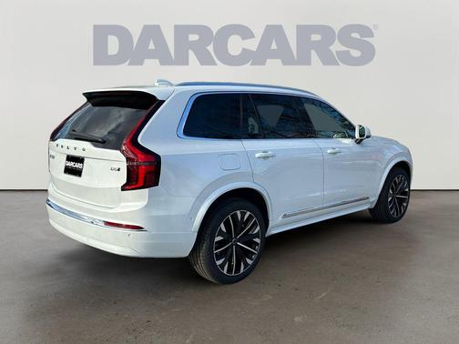 2026 Volvo XC90 B6 Ultra 7-Seater