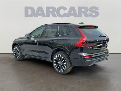 Onyx Black Metallic 2026 Volvo XC60 Plug-In Hybrid Ultra, T8 AWD Electric/Gasoline, Dark