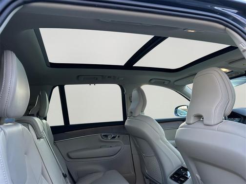 2026 Volvo XC90 B6 Ultra 7-Seater