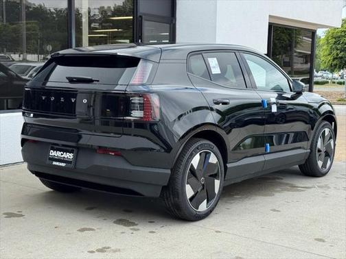 2025 Volvo EX30 Twin Motor Plus