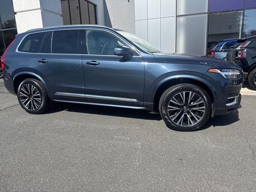 2023 Volvo XC90 Recharge Plug-In Hybrid T8 Plus 6-Seater