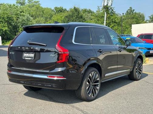 2025 Volvo XC90 B6 Ultra