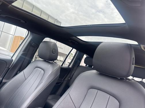 2022 Mercedes-Benz GLB 250 4MATIC