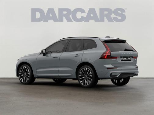 Vapour Grey Metallic 2026 Volvo XC60 B5 Ultra