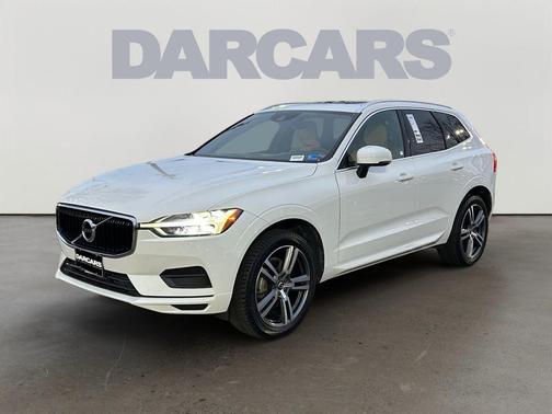 2020 Volvo XC60 T5 Momentum
