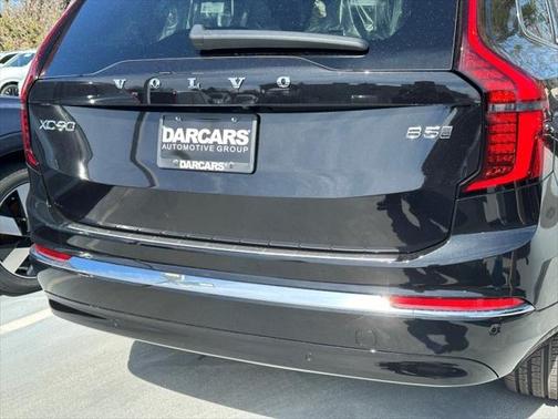 2025 Volvo XC90 B5 Plus 7-Seater