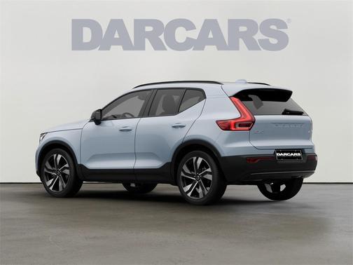 2026 Volvo XC40 B5 Ultra