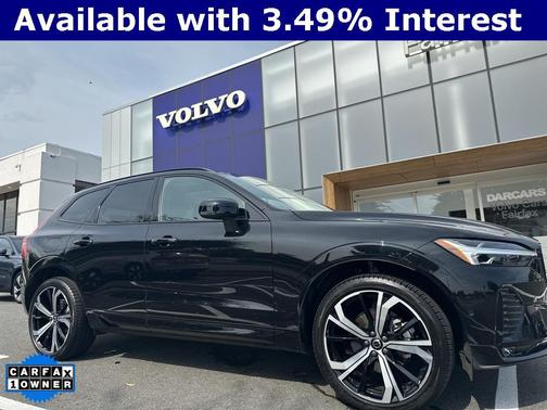 2025 Volvo XC60 B5 Ultra
