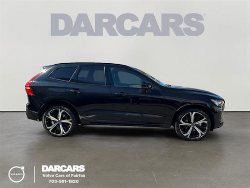 2025 Volvo XC60 B5 Ultra