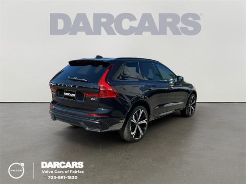 2025 Volvo XC60 B5 Ultra