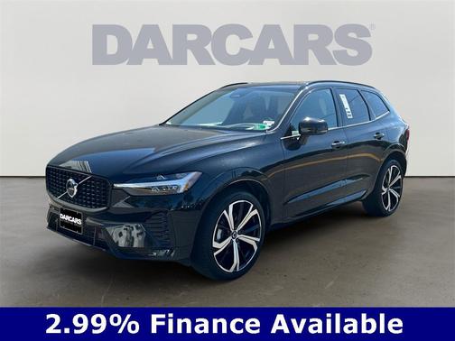 2025 Volvo XC60 B5 Ultra