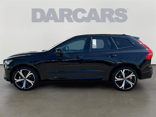 2025 Volvo XC60 B5 Ultra