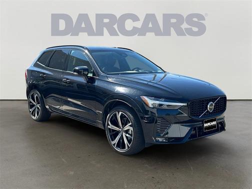2025 Volvo XC60 B5 Ultra