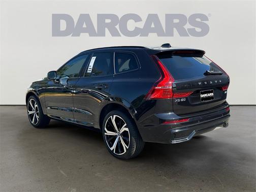 2025 Volvo XC60 B5 Ultra