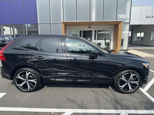 2025 Volvo XC60 B5 Ultra