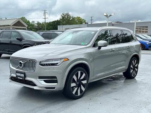 2024 Volvo XC90 Recharge Plug-In Hybrid T8 Ultimate 6-Seater