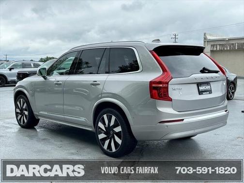 2024 Volvo XC90 Recharge Plug-In Hybrid T8 Ultimate 6-Seater