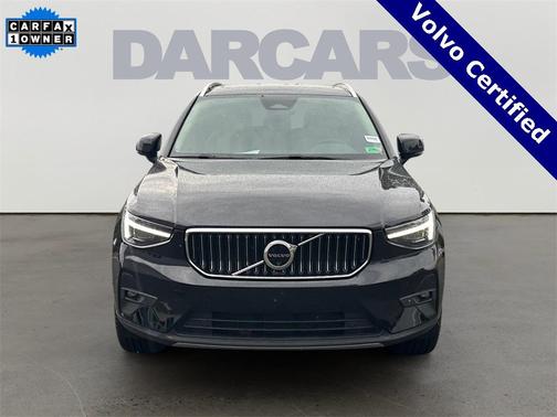 2024 Volvo XC40 B5 Plus Bright Theme