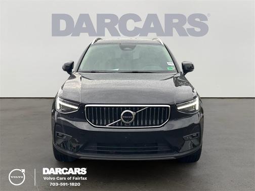 2024 Volvo XC40 B5 Plus Bright Theme