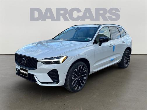 2026 Volvo XC60 B5 Ultra