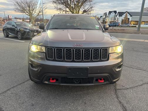2019 Jeep Grand Cherokee Trailhawk