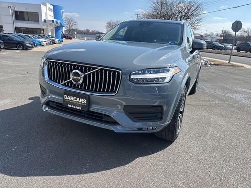 2023 Volvo XC90 B5 Core