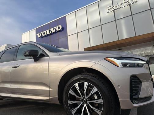 2025 Volvo XC60 B5 Plus