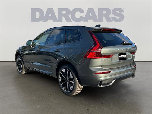 2026 Volvo XC60 B5 Ultra