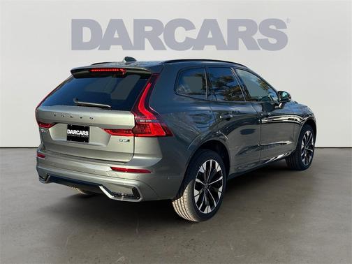 2026 Volvo XC60 B5 Ultra