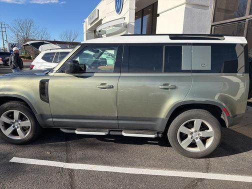 2023 Land Rover Defender 110 S
