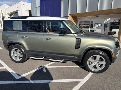 2023 Land Rover Defender 110 S