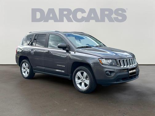Granite Crystal Metallic Clearcoat 2014 Jeep Compass Sport