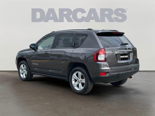Granite Crystal Metallic Clearcoat 2014 Jeep Compass Sport