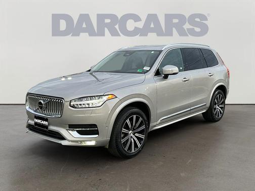2025 Volvo XC90 B6 Plus 7-Seater