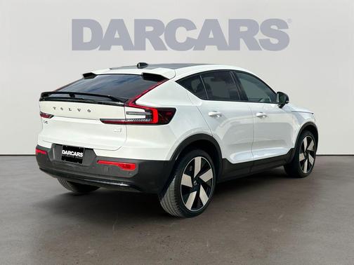 Crystal White Metallic 2023 Volvo C40 Recharge Pure Electric Twin Ultimate