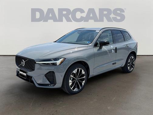 Vapour Grey Metallic 2026 Volvo XC60 B5 Plus