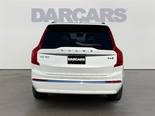 2024 Volvo XC90 B6 Ultimate Bright Theme 6-Seater
