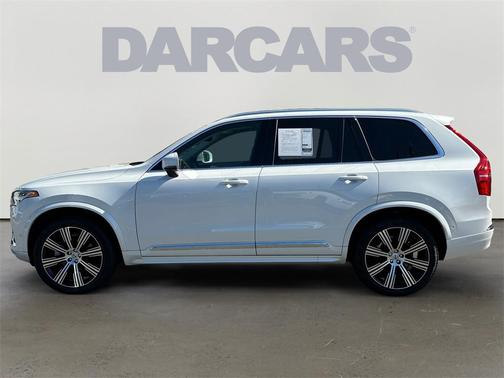 2024 Volvo XC90 B6 Ultimate Bright Theme 6-Seater